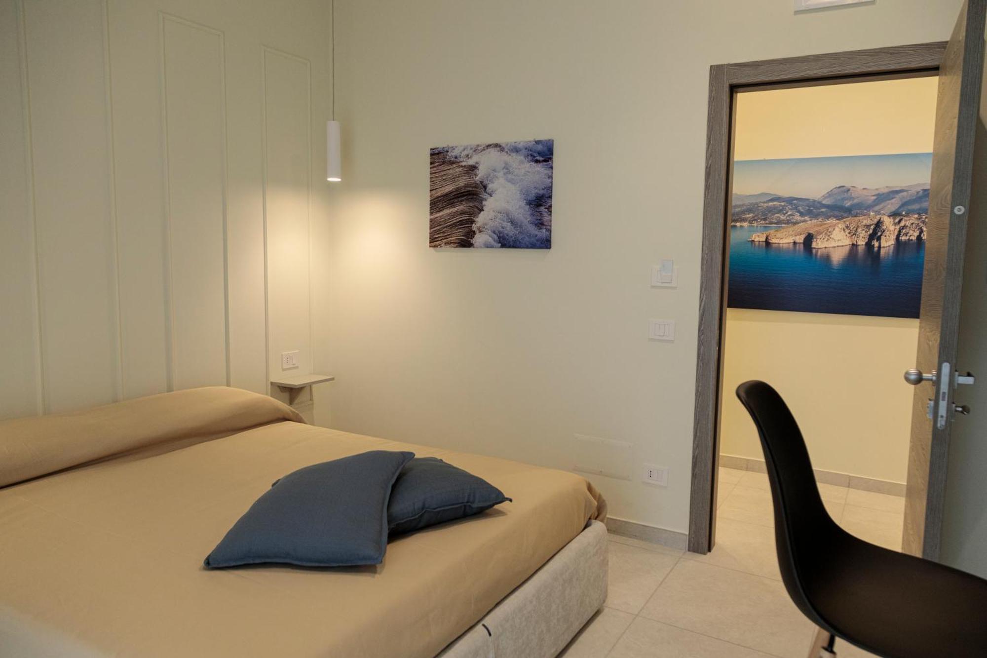Domus Vivian Hotel Montecorvino Pugliano Buitenkant foto